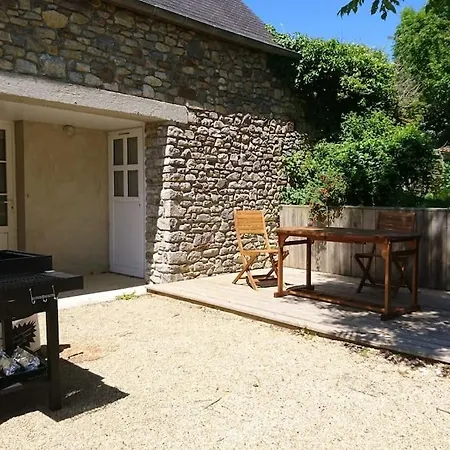 Les Pommiers * Montchaton