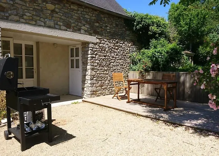 Les Pommiers * Montchaton