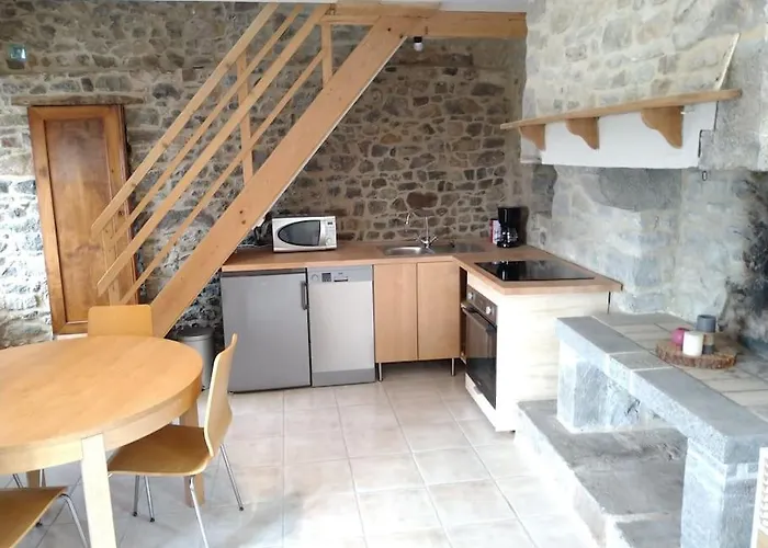 Holiday home Les Pommiers Montchaton